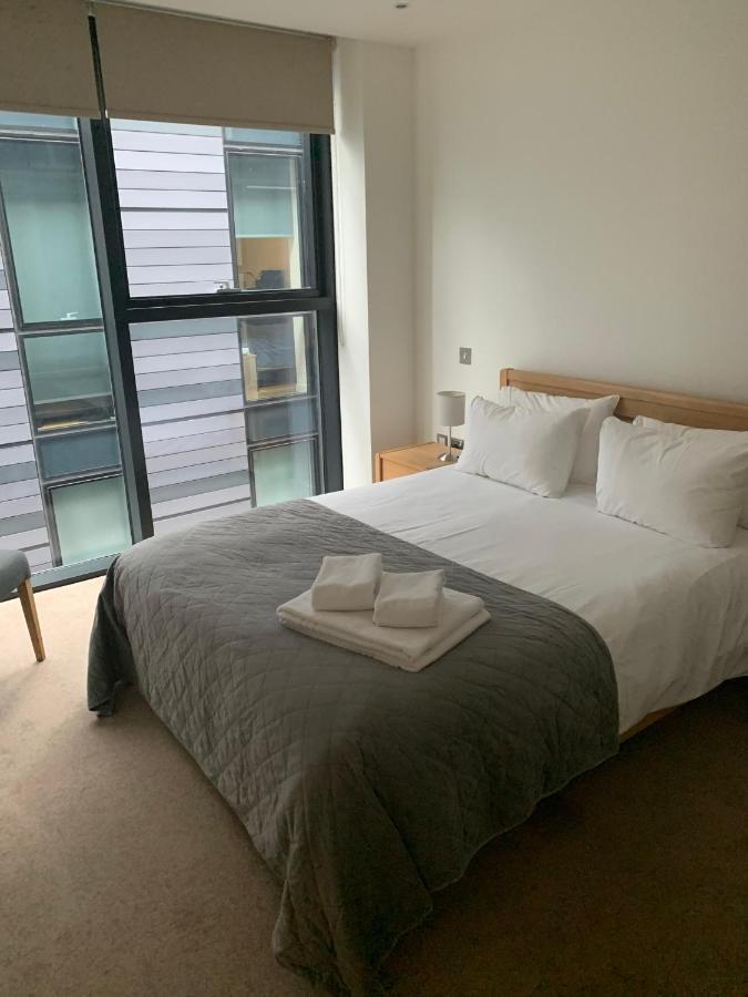 Quartermile 1 Bedroom Apartment Edinburgh Buitenkant foto